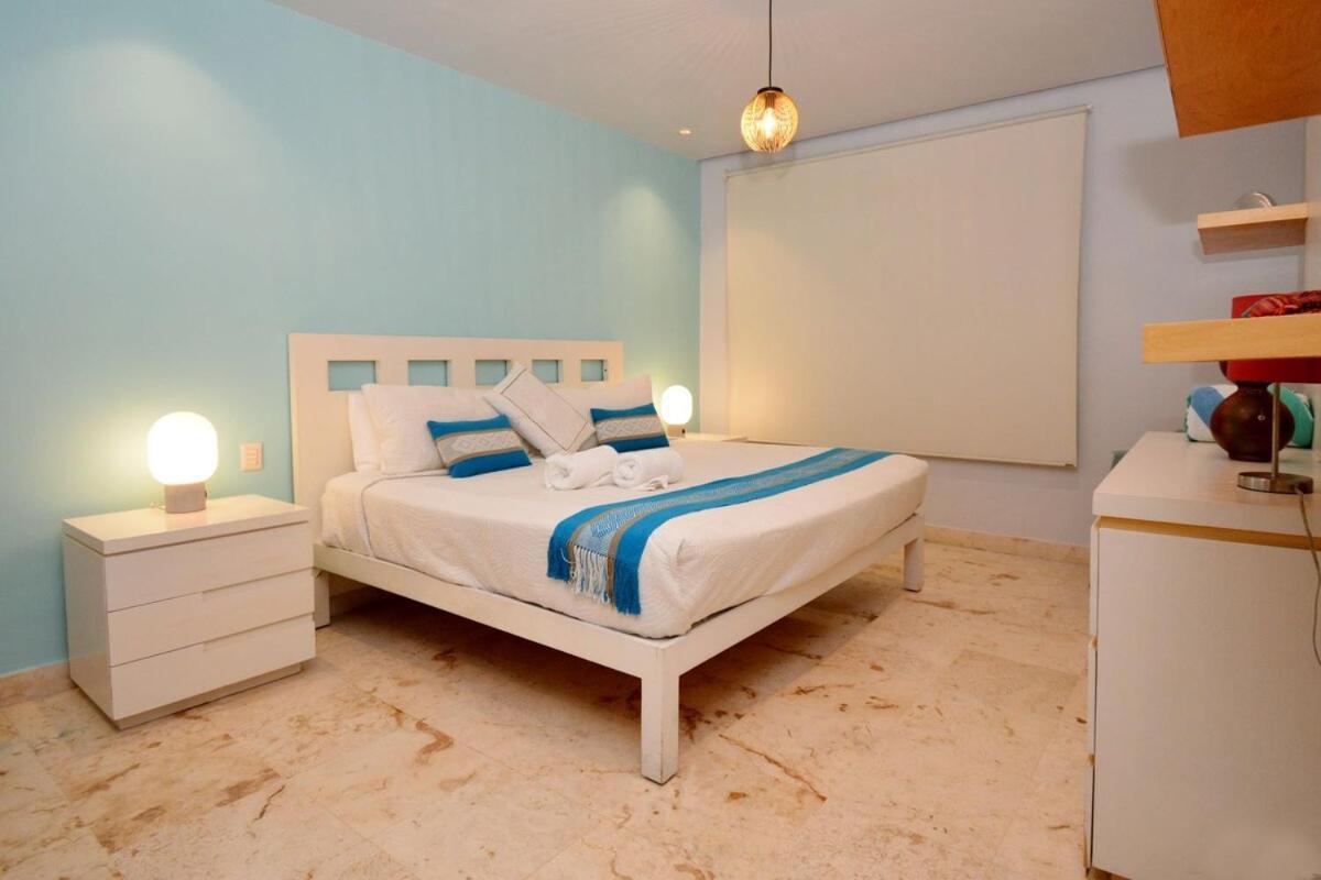 Beachfront Location At Elements Apartamento Playa del Carmen