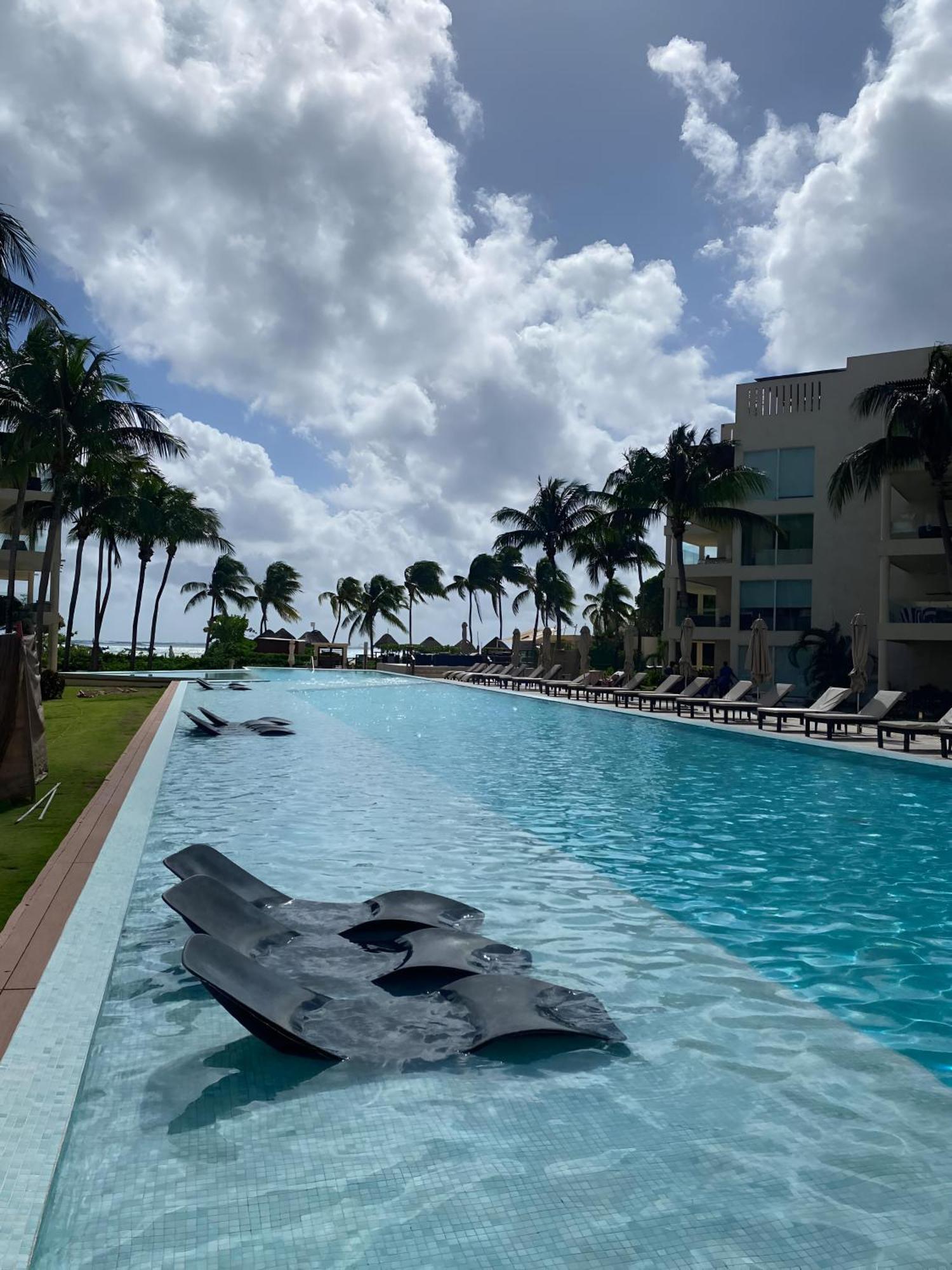 Apartamento Beachfront Location At Elements